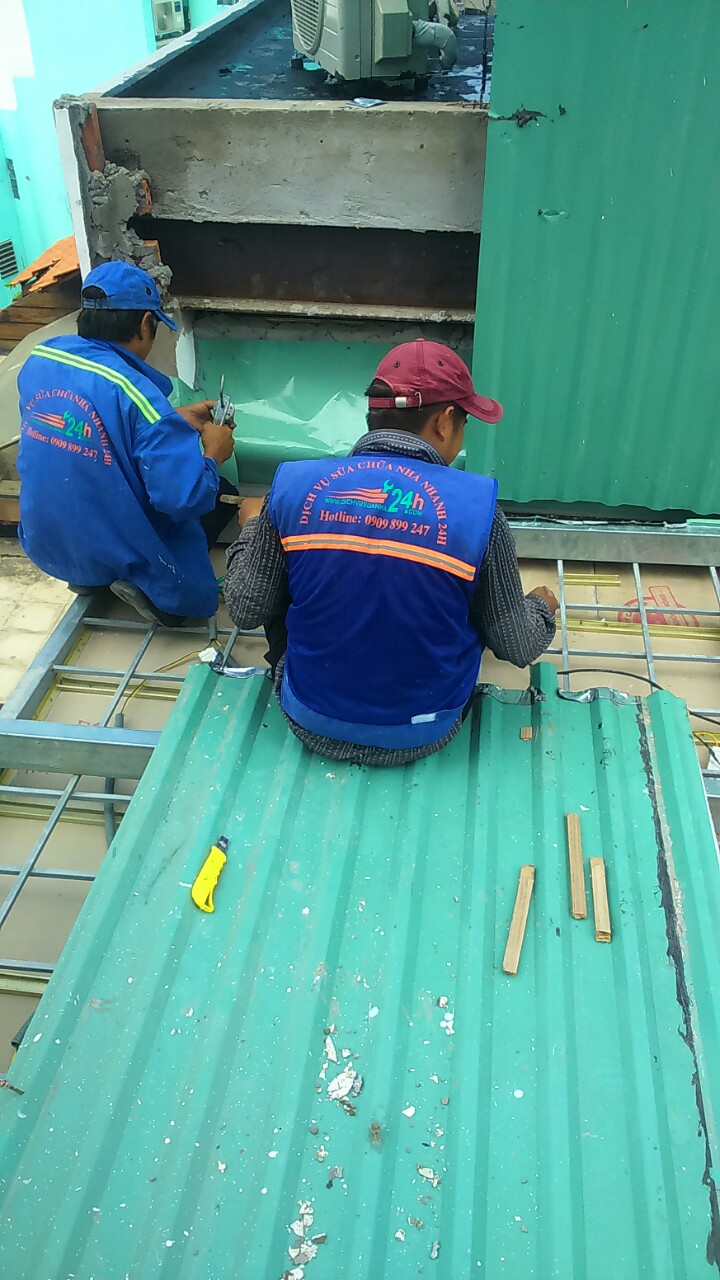 Thợ sửa mái tôn tại TPHCM (2)